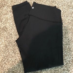 Lululemon Wunder Under- Never Worn. NWOT